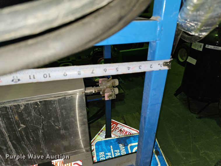 image for item ME9039 Pressure washer