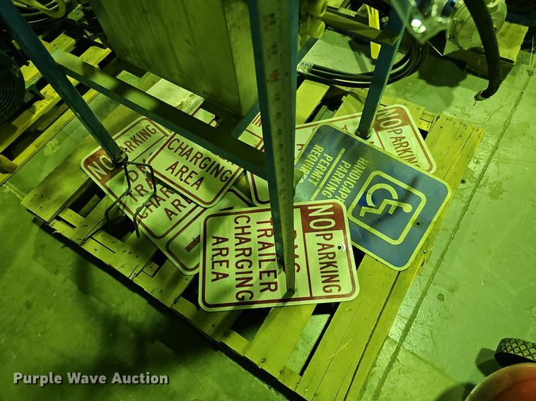 image for item ME9039 Pressure washer