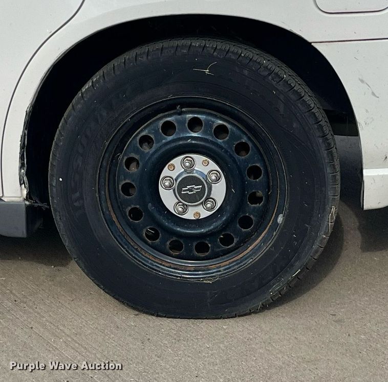 image for item MG9433 2005 Chevrolet Impala