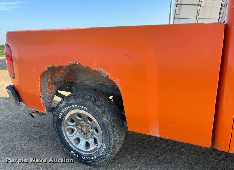 image for item MG9434 2007 Chevrolet Silverado 1500  Ext. Cab pickup truck