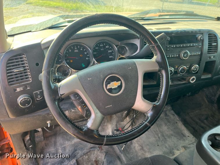 image for item MG9434 2007 Chevrolet Silverado 1500  Ext. Cab pickup truck