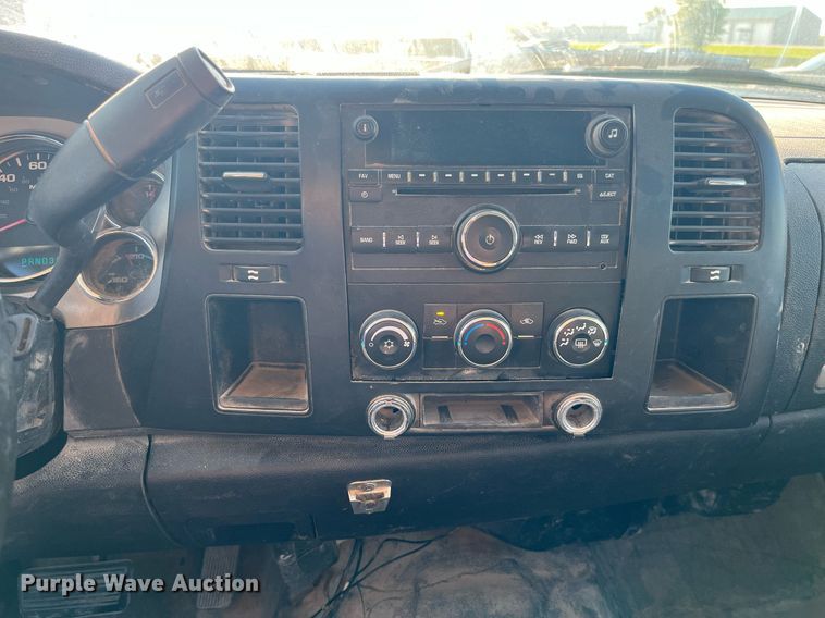 image for item MG9434 2007 Chevrolet Silverado 1500  Ext. Cab pickup truck