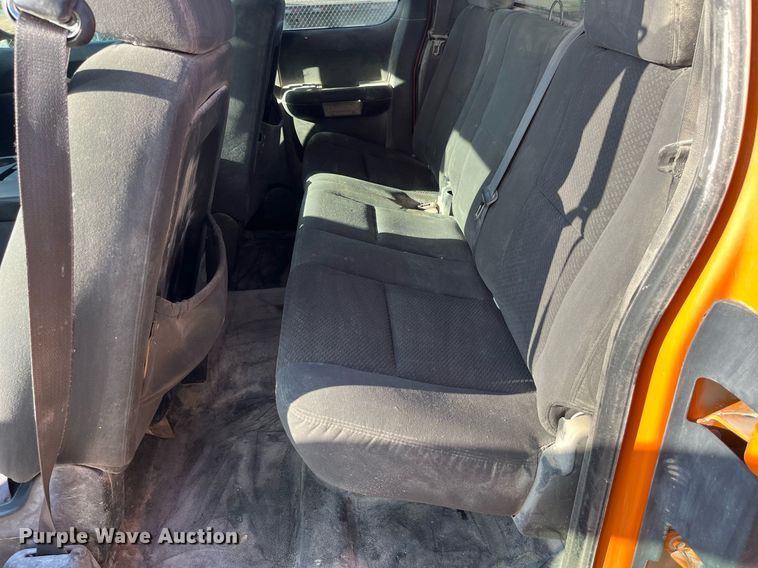 image for item MG9434 2007 Chevrolet Silverado 1500  Ext. Cab pickup truck