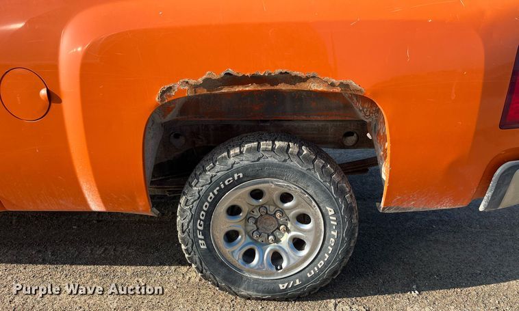 image for item MG9434 2007 Chevrolet Silverado 1500  Ext. Cab pickup truck