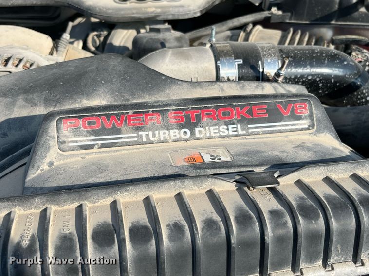 image for item MG9435 2006 Ford F250 Super Duty XLT  SuperCab pickup truck