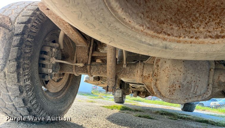 image for item MG9435 2006 Ford F250 Super Duty XLT  SuperCab pickup truck