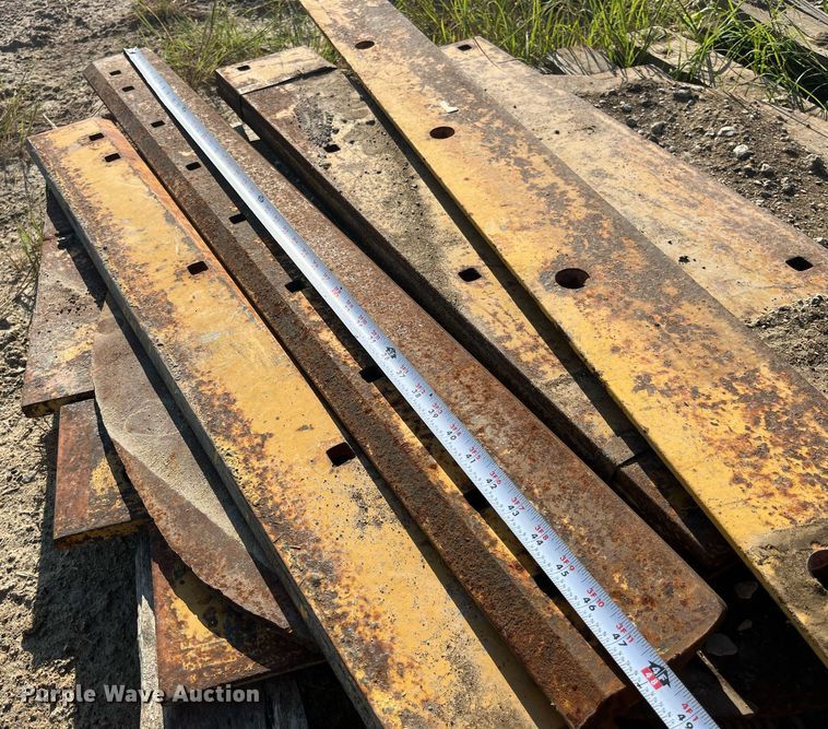 image for item MG9438 Approximately 24 cutting edges