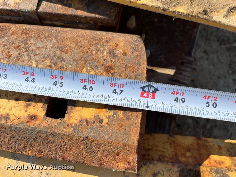 image for item MG9438 Approximately 24 cutting edges