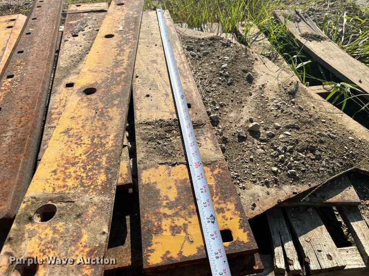 image for item MG9438 Approximately 24 cutting edges