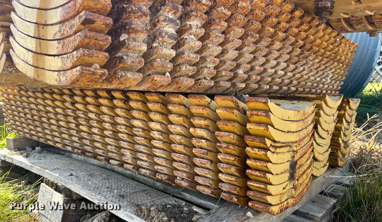 image for item MG9439 Approximately 87 cutting edges