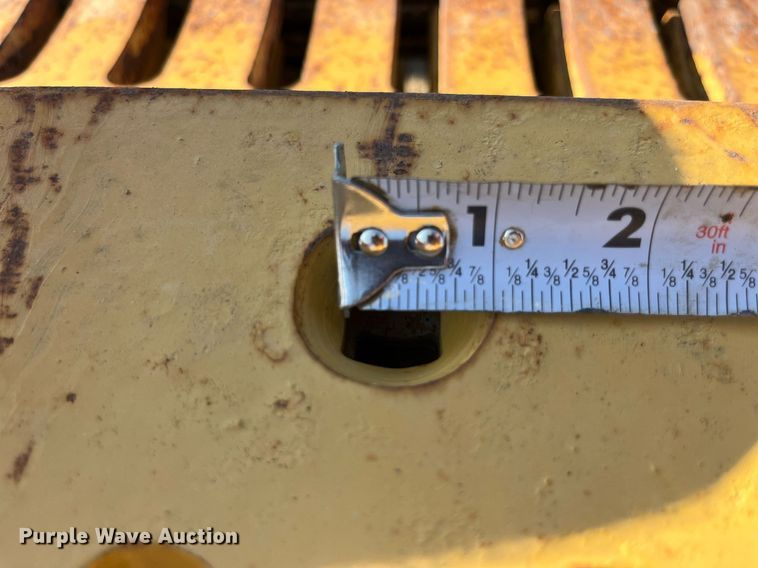 image for item MG9439 Approximately 87 cutting edges