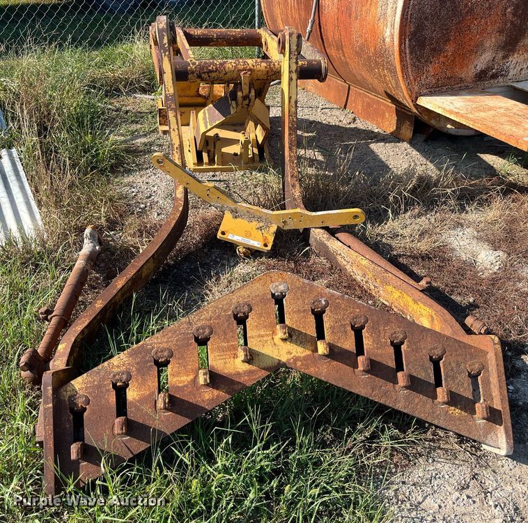 image for item MG9442 Balderson BL012  mid-mount scarifier