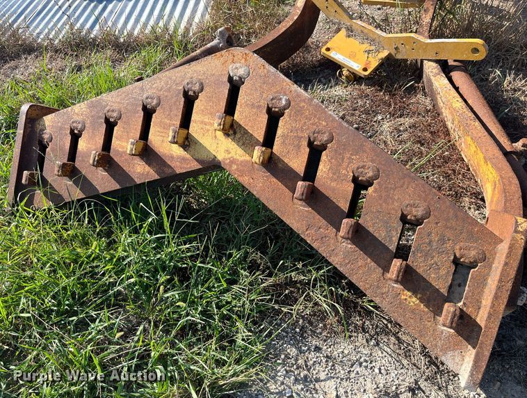 image for item MG9442 Balderson BL012  mid-mount scarifier