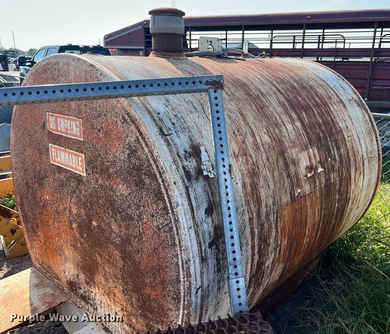 image for item MG9443 Fuel tank