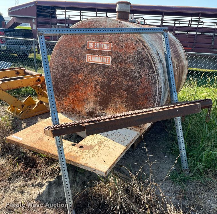 image for item MG9443 Fuel tank