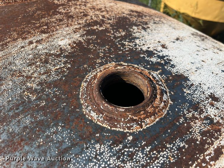 image for item MG9443 Fuel tank