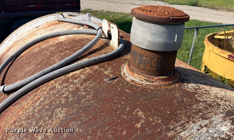 image for item MG9443 Fuel tank