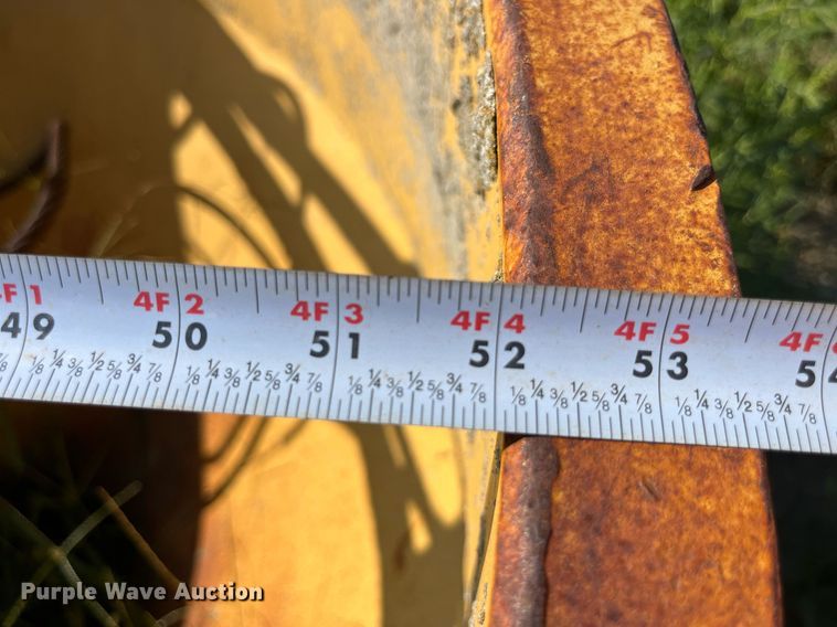 image for item MG9444 Concrete bucket