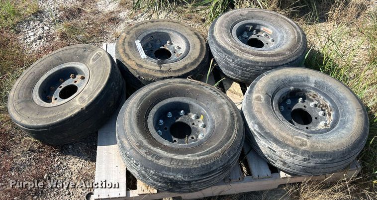 image for item MG9448 (5) tires and wheels