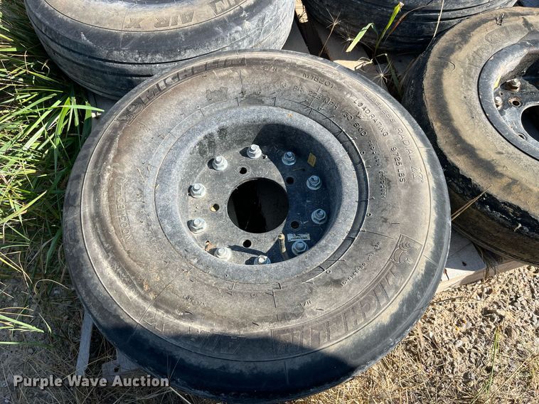 image for item MG9448 (5) tires and wheels