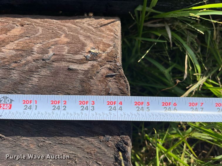 image for item MG9449 Bridge piling