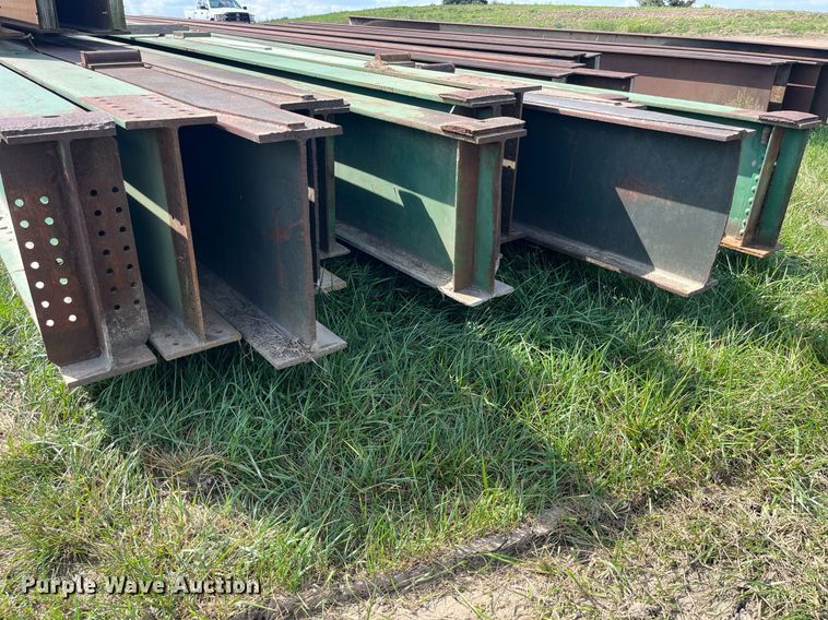 image for item MG9453 (12) steel I-beams