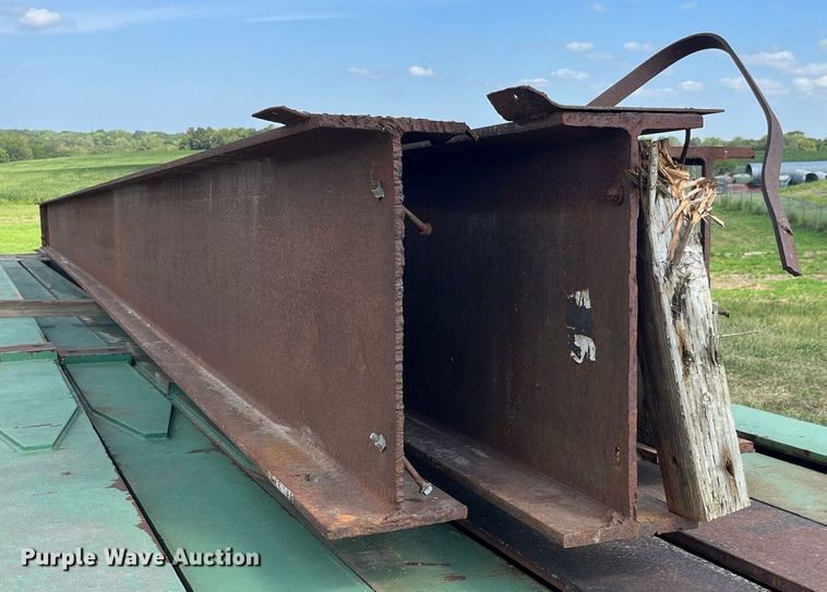 image for item MG9454 (9) steel I-beams