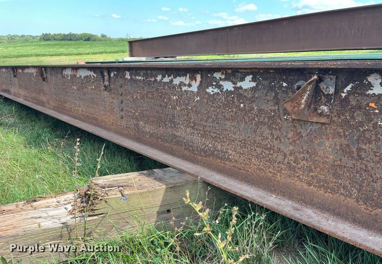 image for item MG9454 (9) steel I-beams