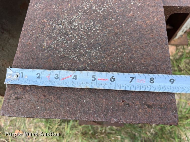 image for item MG9454 (9) steel I-beams