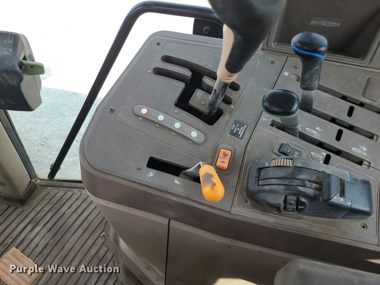 image for item MG9590 2008 John deere 6330 MFWD tractor