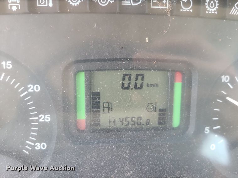 image for item MG9590 2008 John deere 6330 MFWD tractor