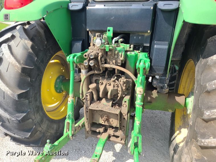 image for item MG9590 2008 John deere 6330 MFWD tractor