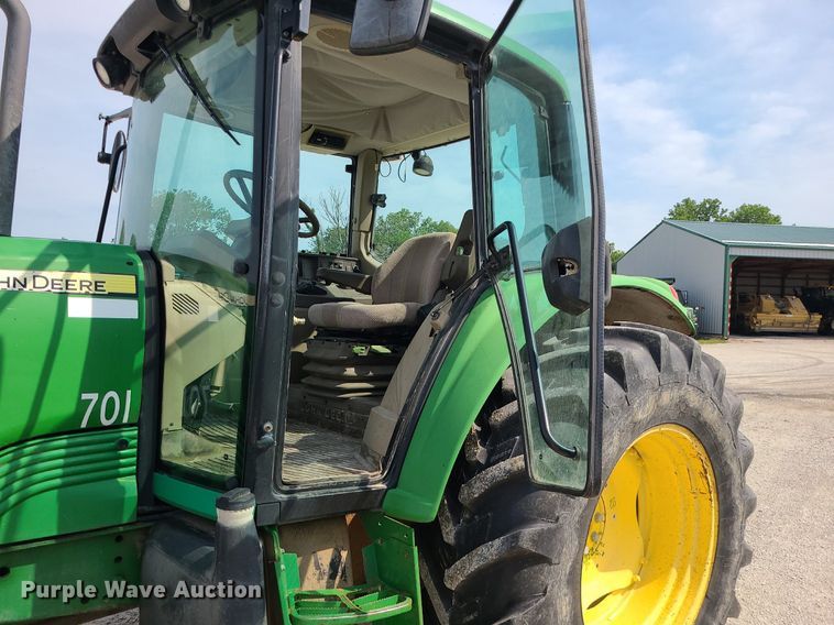 image for item MG9590 2008 John deere 6330 MFWD tractor