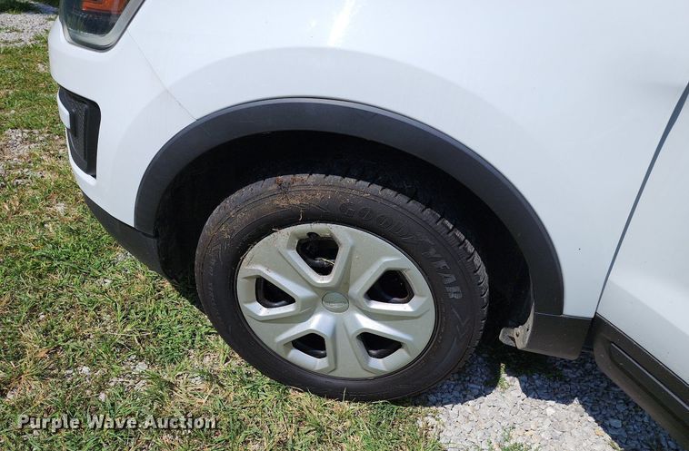 image for item MG9669 2018 Ford Explorer Police Interceptor  SUV