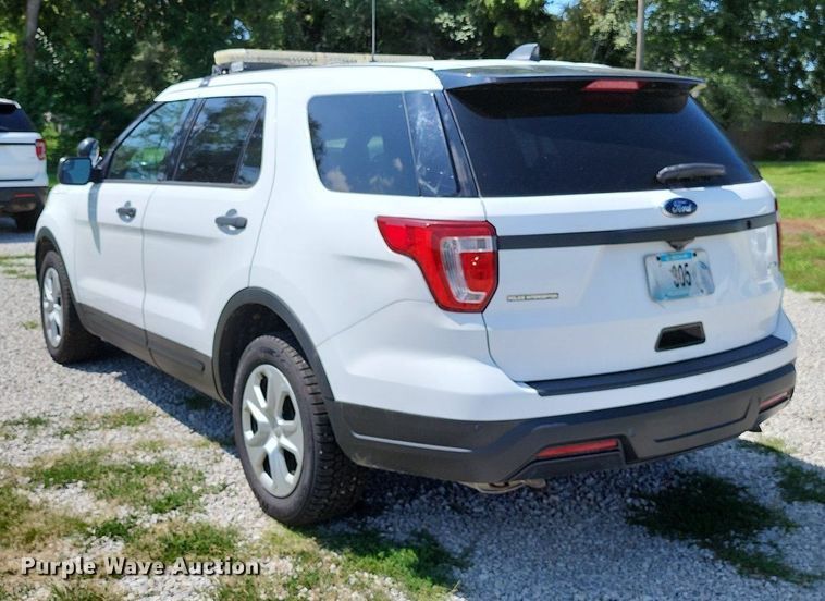 image for item MG9670 2019 Ford Explorer Police Interceptor  SUV