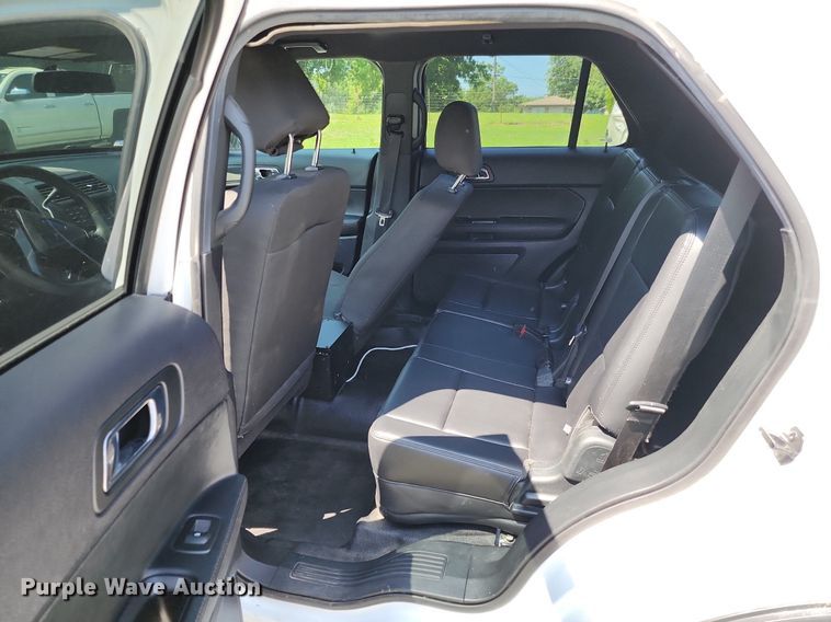 image for item MG9670 2019 Ford Explorer Police Interceptor  SUV