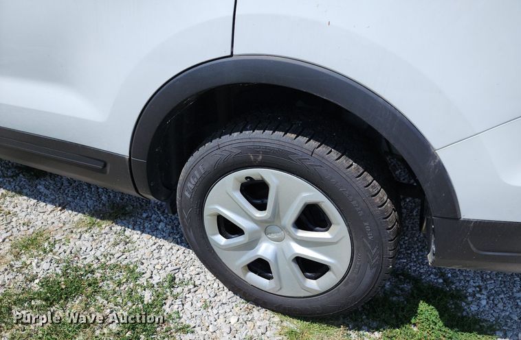 image for item MG9670 2019 Ford Explorer Police Interceptor  SUV