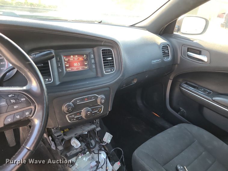 image for item MG9719 2015 Dodge Charger Police