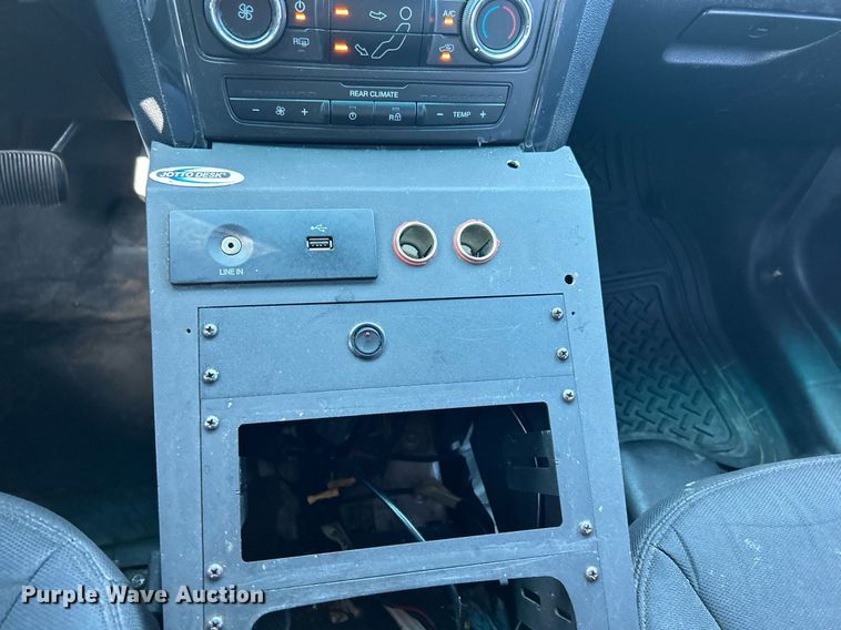 image for item MG9979 2017 Ford Explorer Police Interceptor  SUV