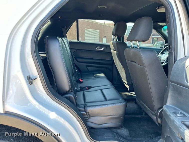 image for item MG9979 2017 Ford Explorer Police Interceptor  SUV