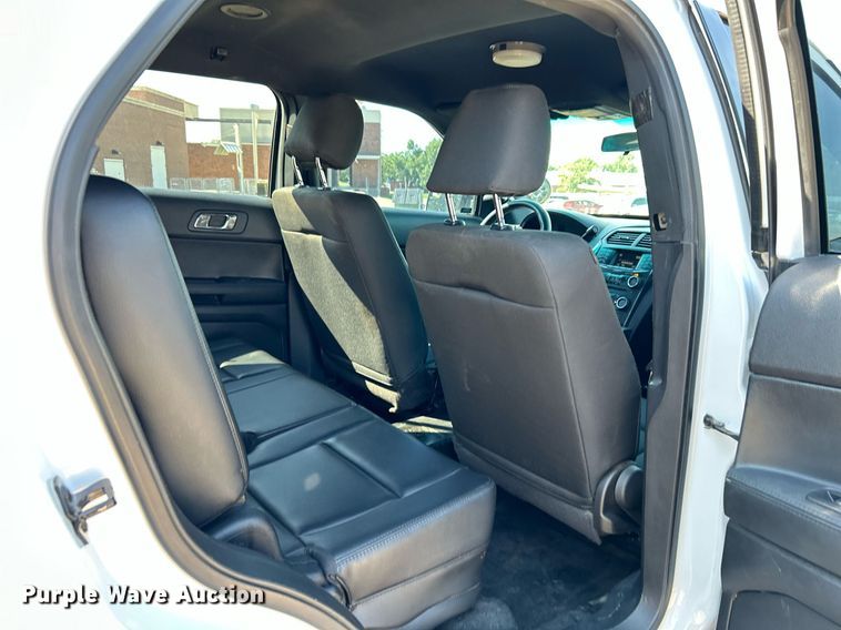 image for item MG9979 2017 Ford Explorer Police Interceptor  SUV