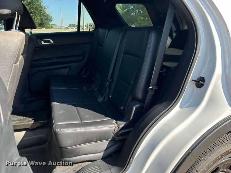 image for item MG9979 2017 Ford Explorer Police Interceptor  SUV