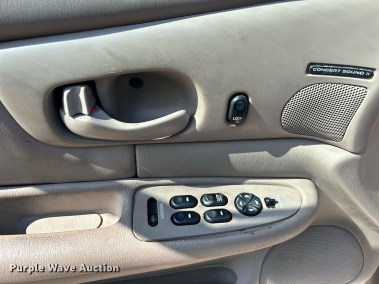 image for item MG9980 2002 Buick Century Custom