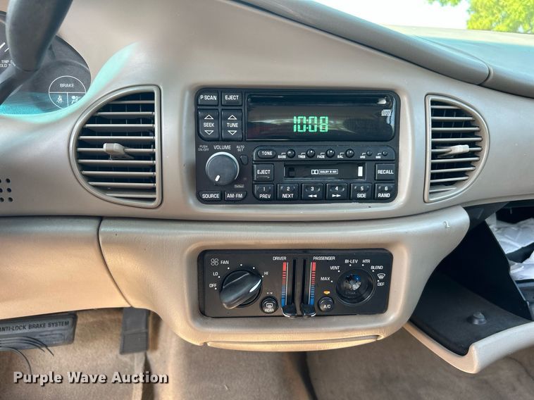 image for item MG9980 2002 Buick Century Custom