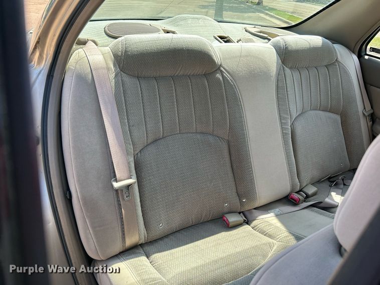 image for item MG9980 2002 Buick Century Custom