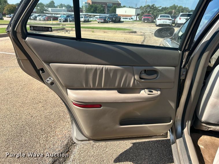 image for item MG9980 2002 Buick Century Custom