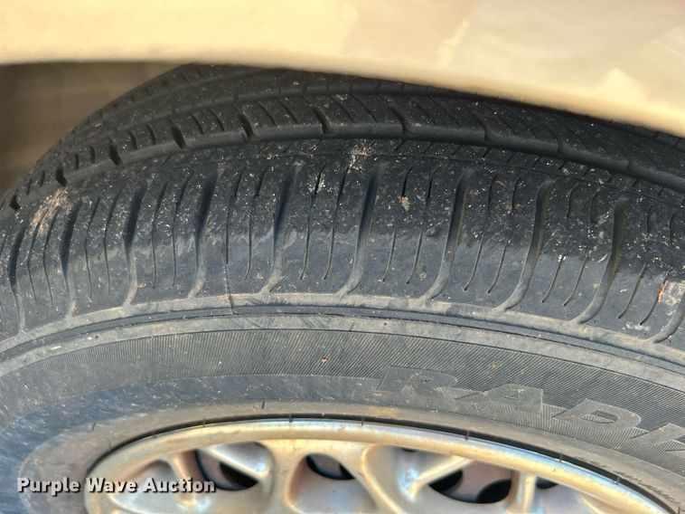 image for item MG9980 2002 Buick Century Custom