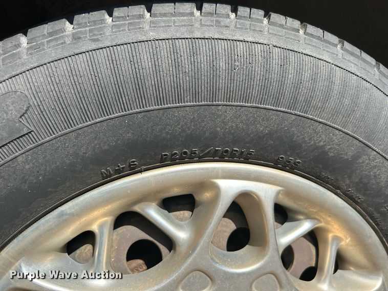 image for item MG9980 2002 Buick Century Custom