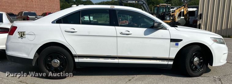 image for item MG9988 2014 Ford Taurus Police Interceptor