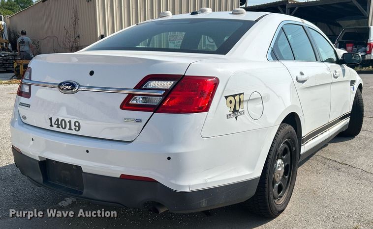image for item MG9988 2014 Ford Taurus Police Interceptor